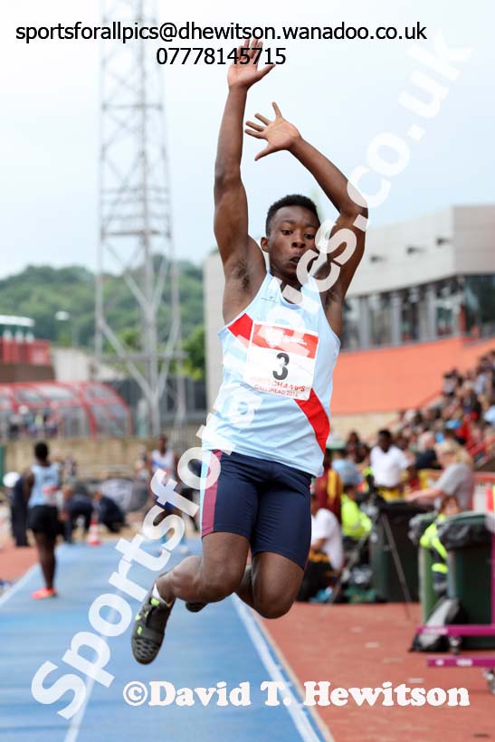 Senior boys long jump, English Schools Track and Field. Photo: David T. Hewitson/Sports for All Pics